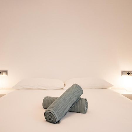 Charming 3 Bedroom Apartment At Triana Center By Oui Sevilla Exteriör bild
