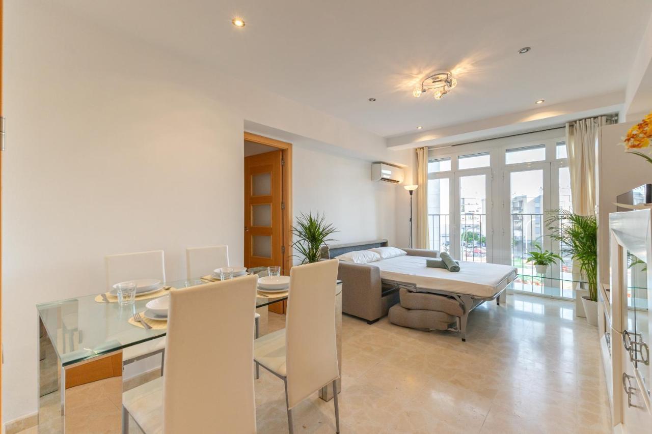 Charming 3 Bedroom Apartment At Triana Center By Oui Sevilla Exteriör bild