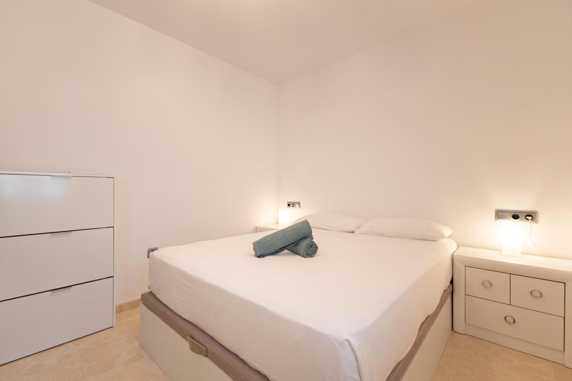 Charming 3 Bedroom Apartment At Triana Center By Oui Sevilla Exteriör bild