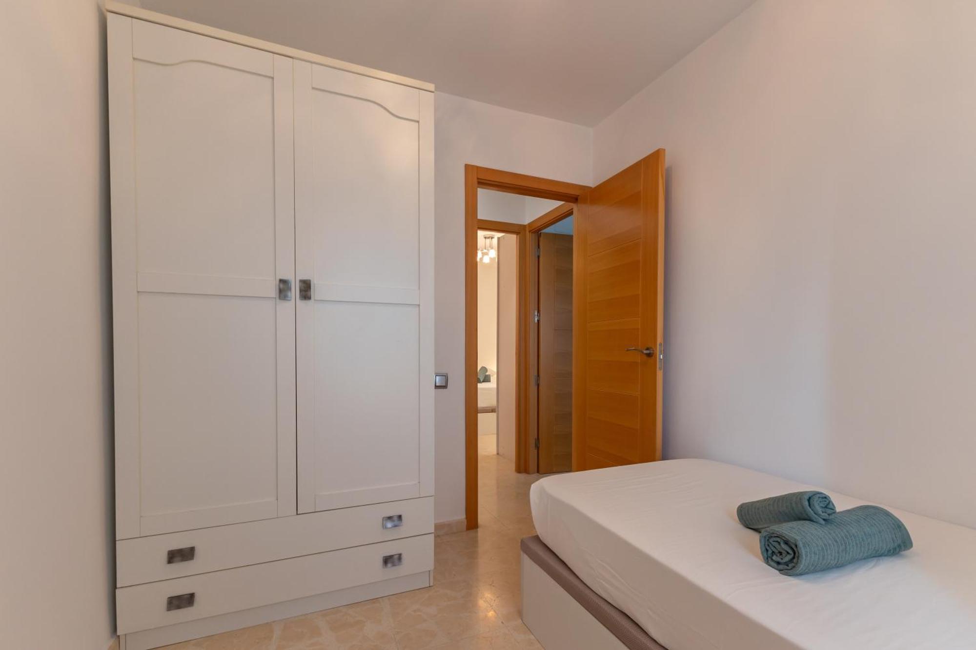 Charming 3 Bedroom Apartment At Triana Center By Oui Sevilla Exteriör bild
